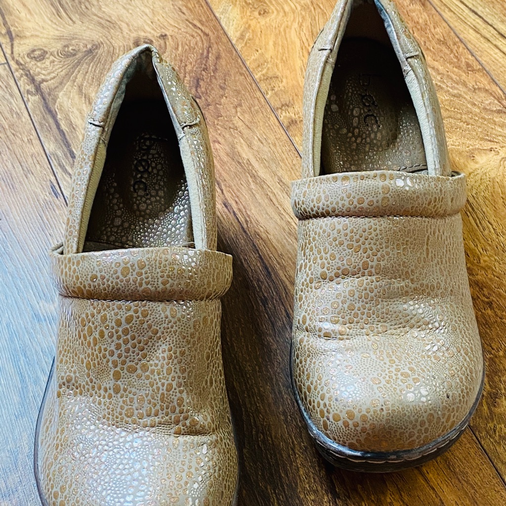 B.O.C Clogs!!